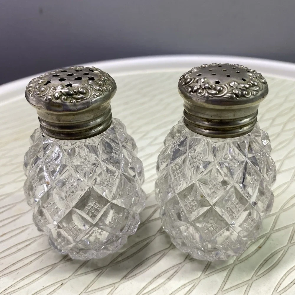 Vintage Mid Century Clear Leaded Crystal Pineapple Pattern Salt & Pepper Shakers